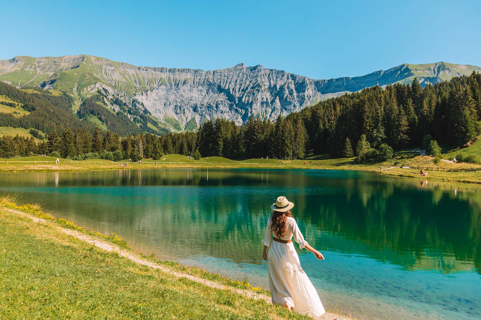 megeve-ete-lac-javen-promenade