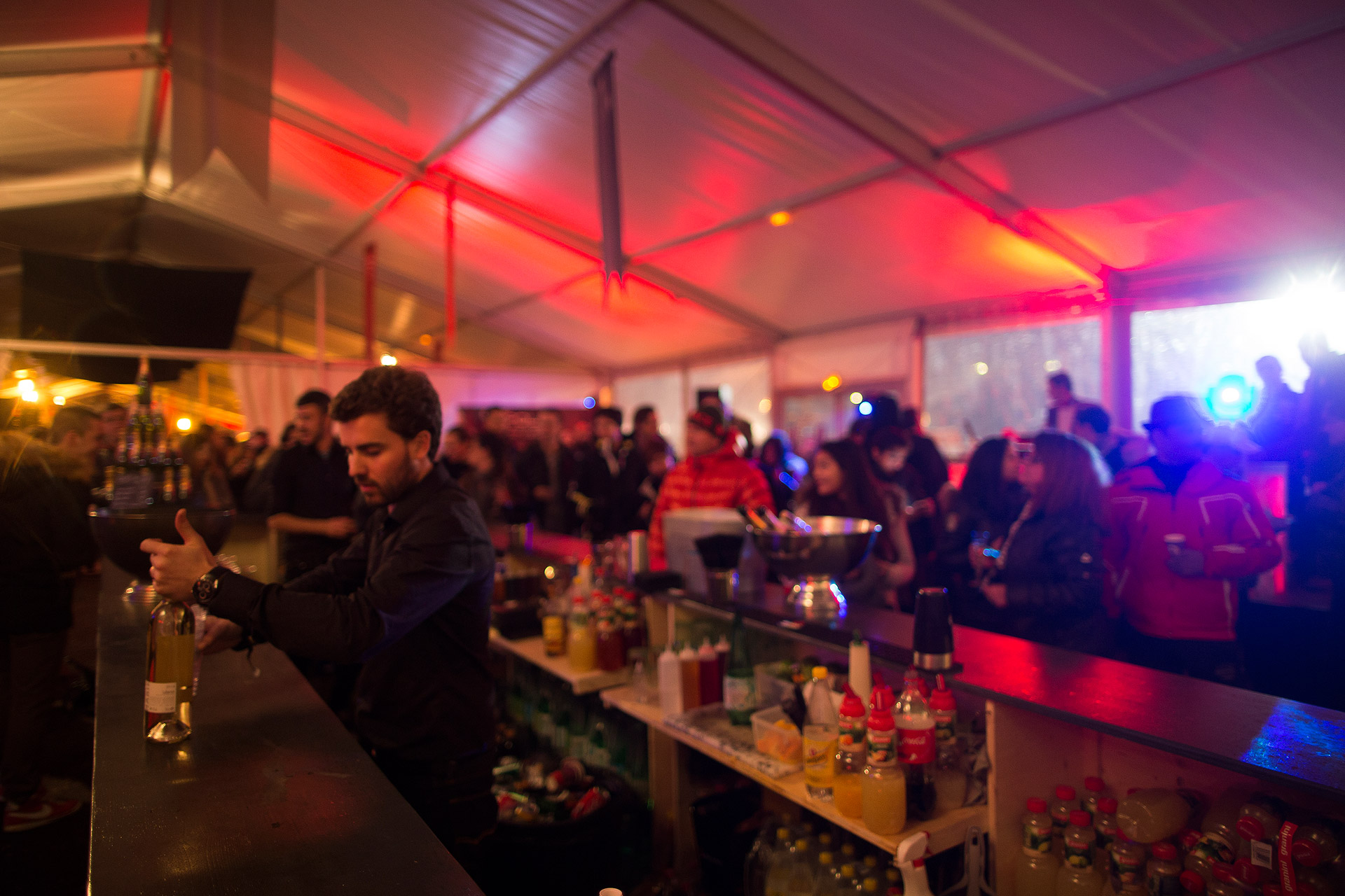 bar-club-megeve-soiree-festive