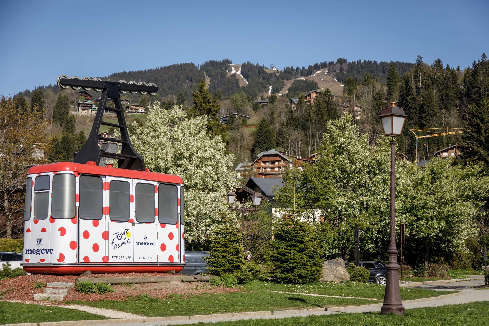 tour-de-france-2022-megève-telecabine