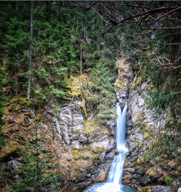 Belle-au-Bois-Wasserfall in Megève