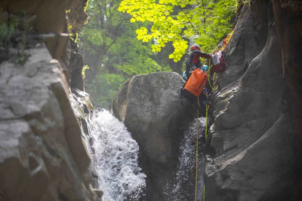 canyoning cascade Belle au bois
