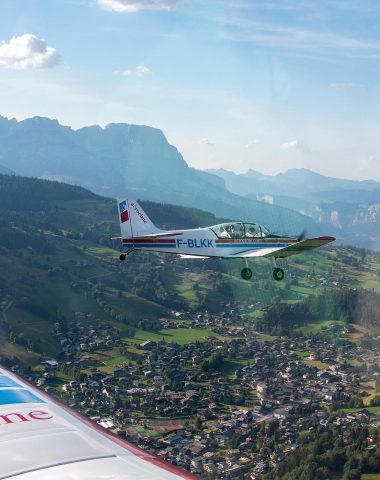 Avion touristique