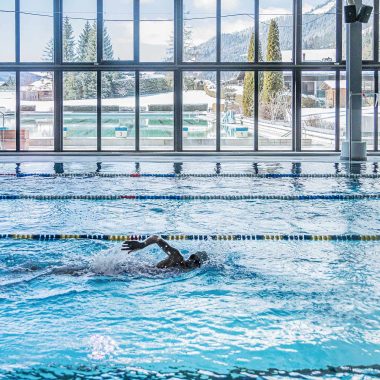 Piscine intérieure