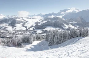 Ski pistes vue Mont-Blanc