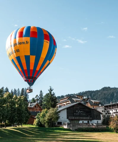 village été montgolfière