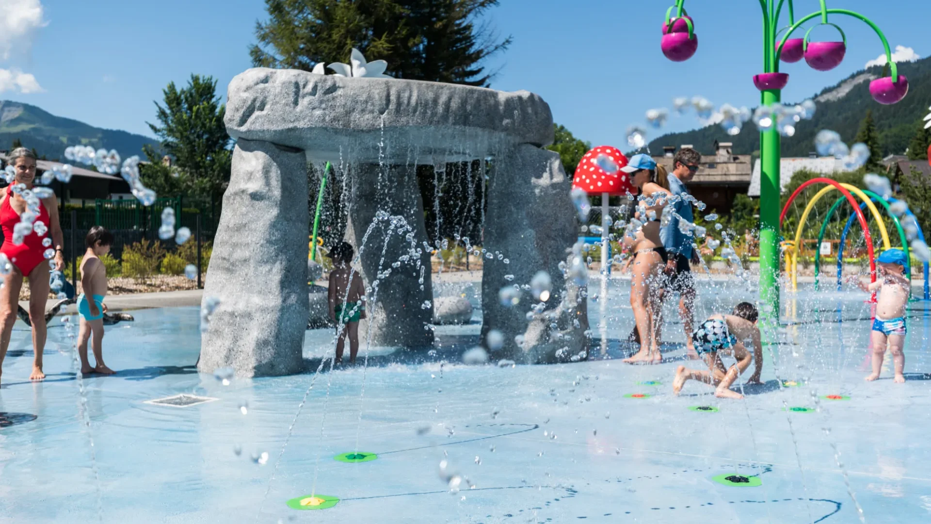 Plaine de jeux enfants Piscine Palais Megève