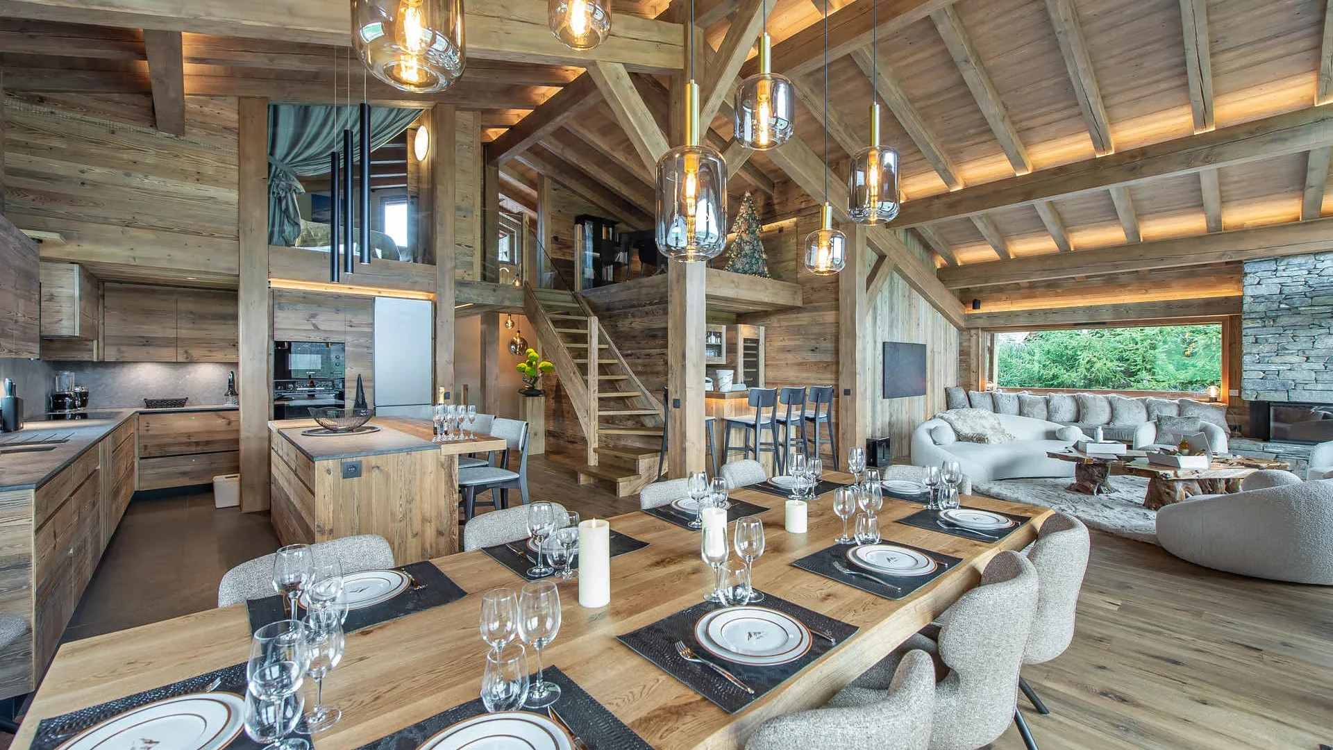 bel espace intérieur d'un chalet à megève