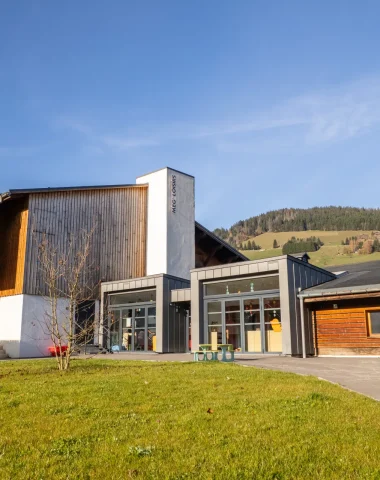 batiment de la crèche de megève