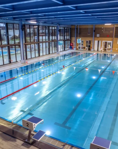 piscine intérieure olympique à megève en haute savoie