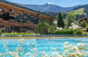 Piscine extérieure de megève